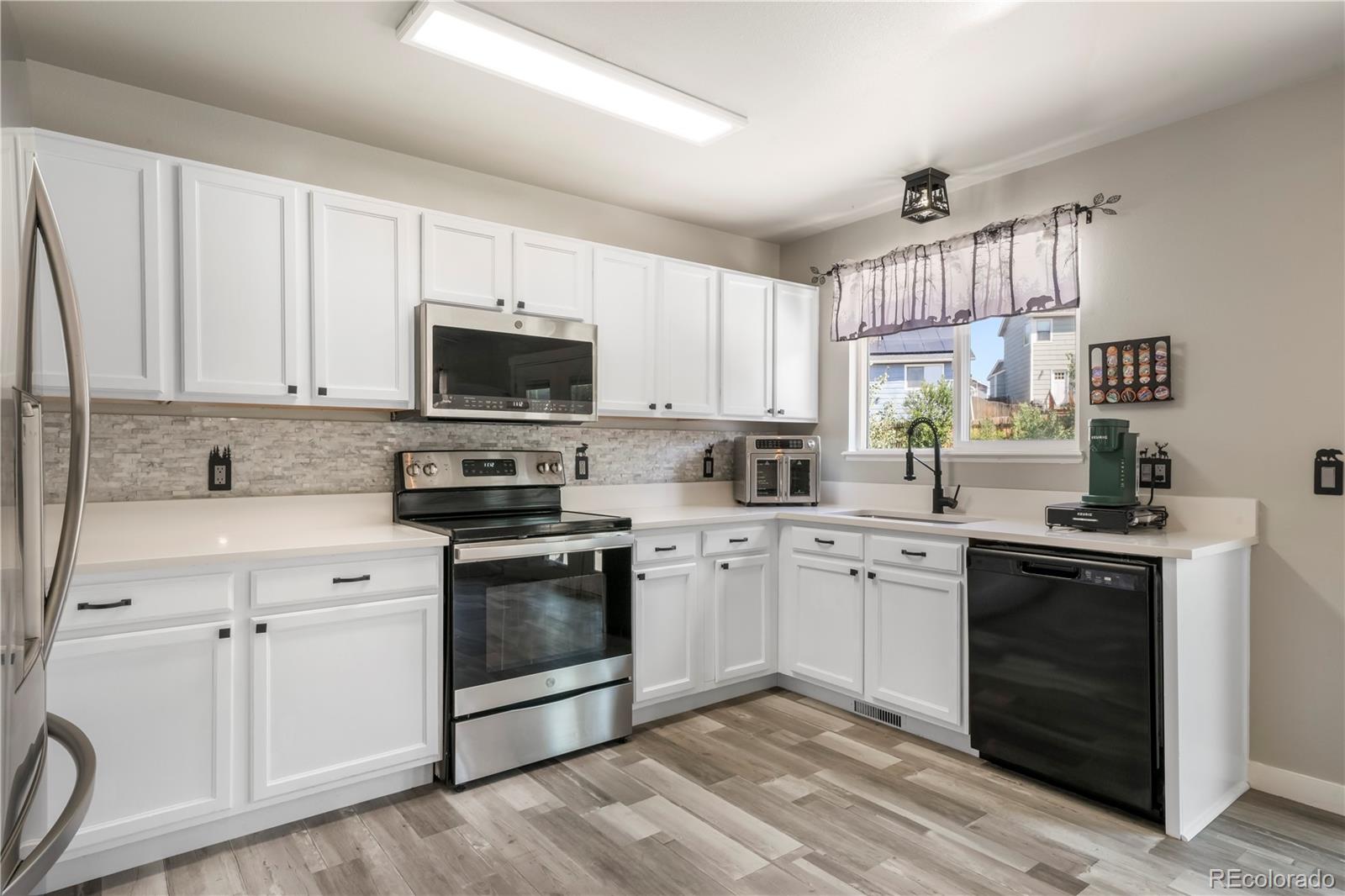 MLS Image #8 for 6055  bow river drive,colorado springs, Colorado