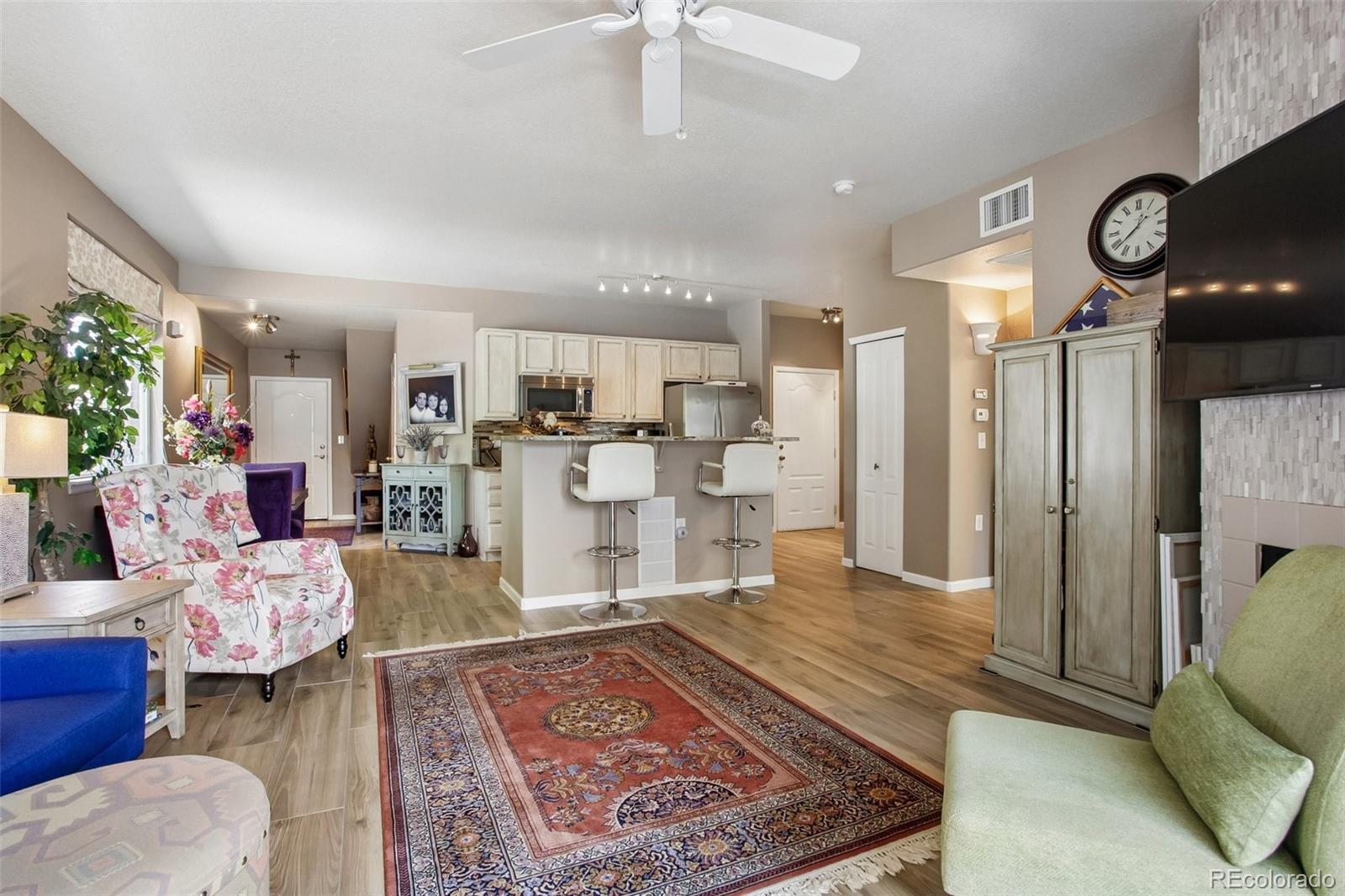 MLS Image #4 for 10336 w 55th place 101,arvada, Colorado