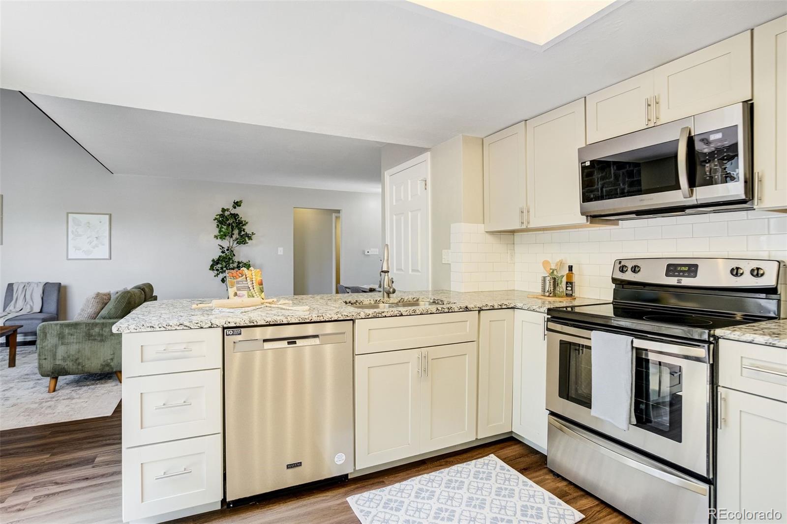 MLS Image #10 for 314  cobblestone drive,colorado springs, Colorado