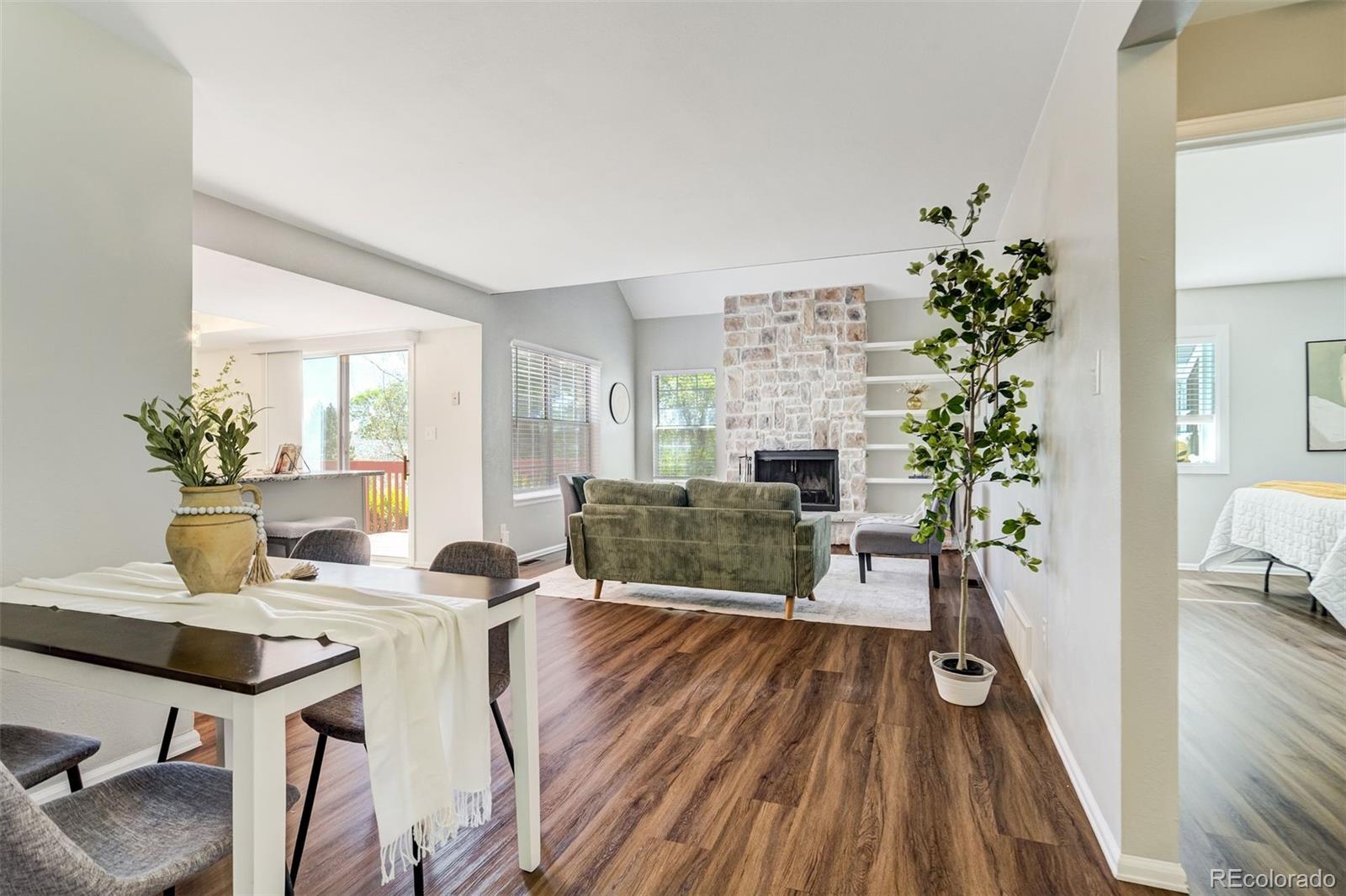 MLS Image #4 for 314  cobblestone drive,colorado springs, Colorado