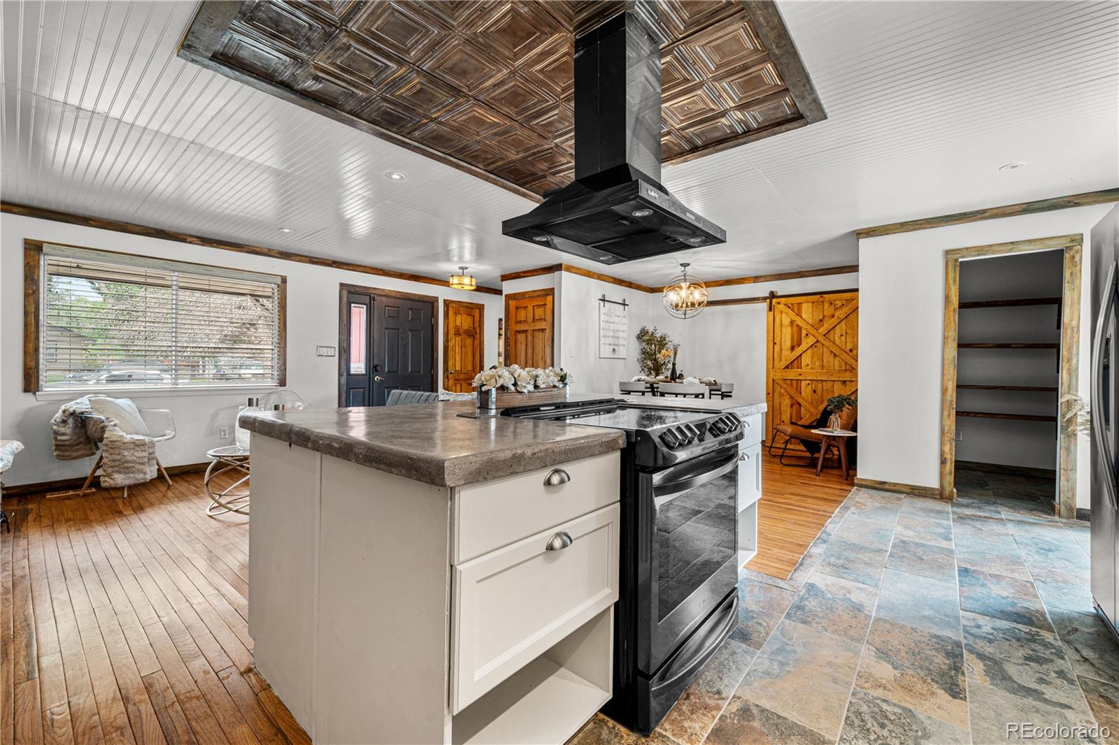 MLS Image #4 for 11  macnaughton road,pueblo, Colorado