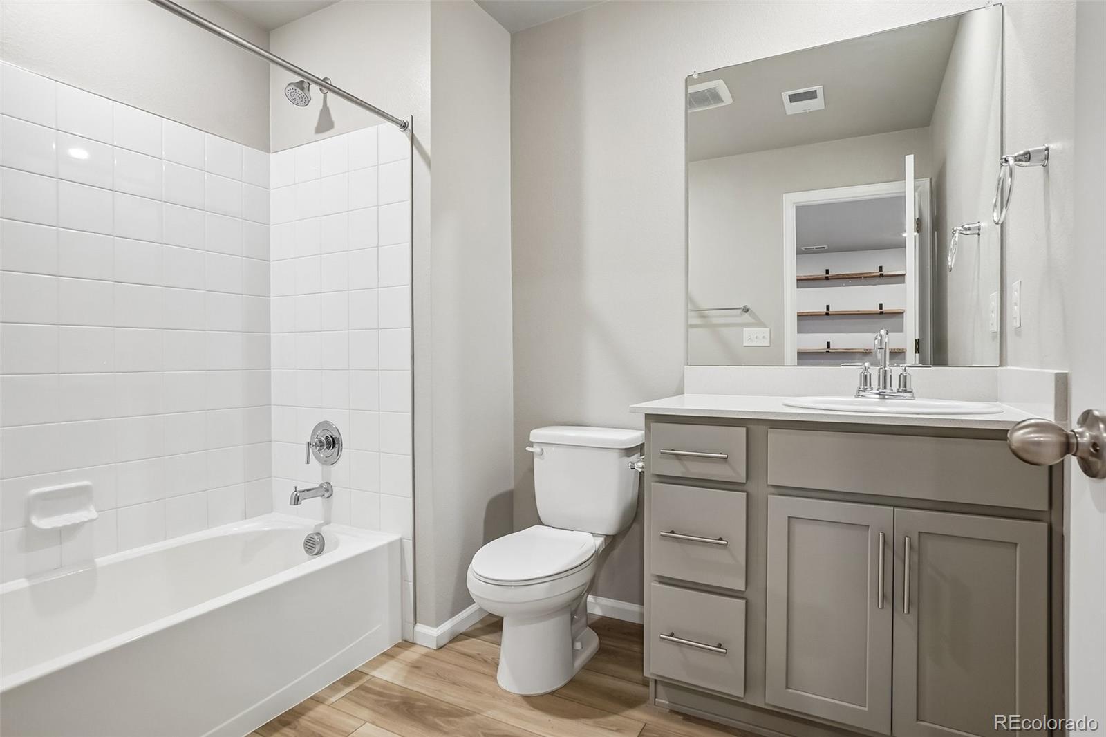 MLS Image #18 for 22160 e 8th avenue ,aurora, Colorado