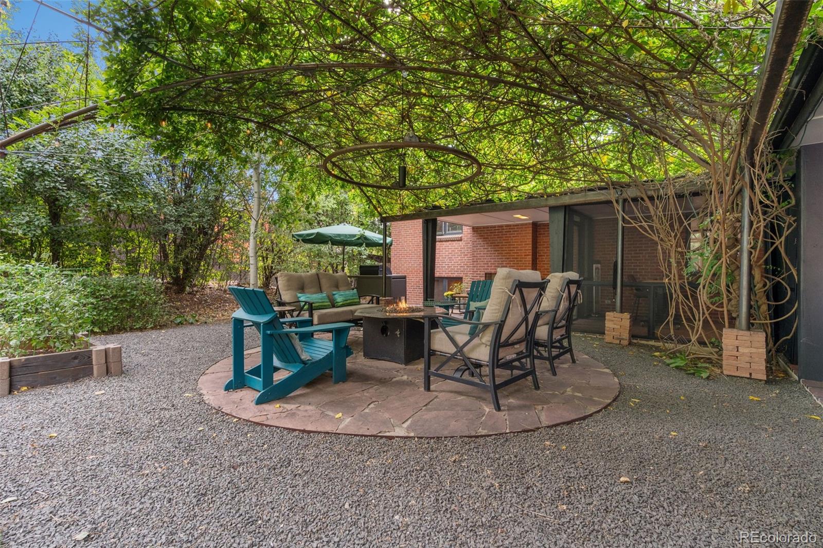 MLS Image #11 for 1190  olive street,denver, Colorado
