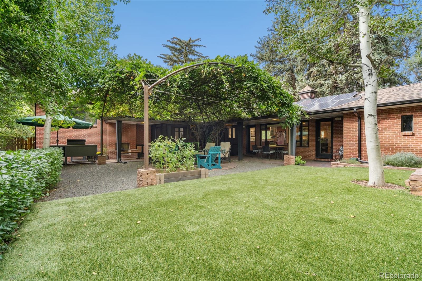 MLS Image #22 for 1190  olive street,denver, Colorado
