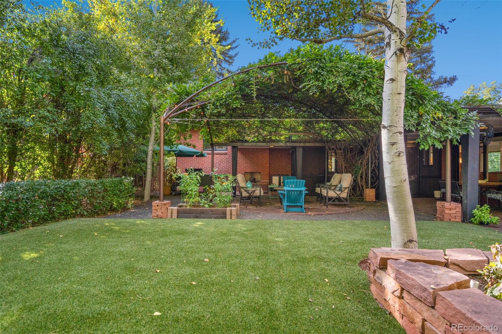 MLS Image #29 for 1190  olive street,denver, Colorado