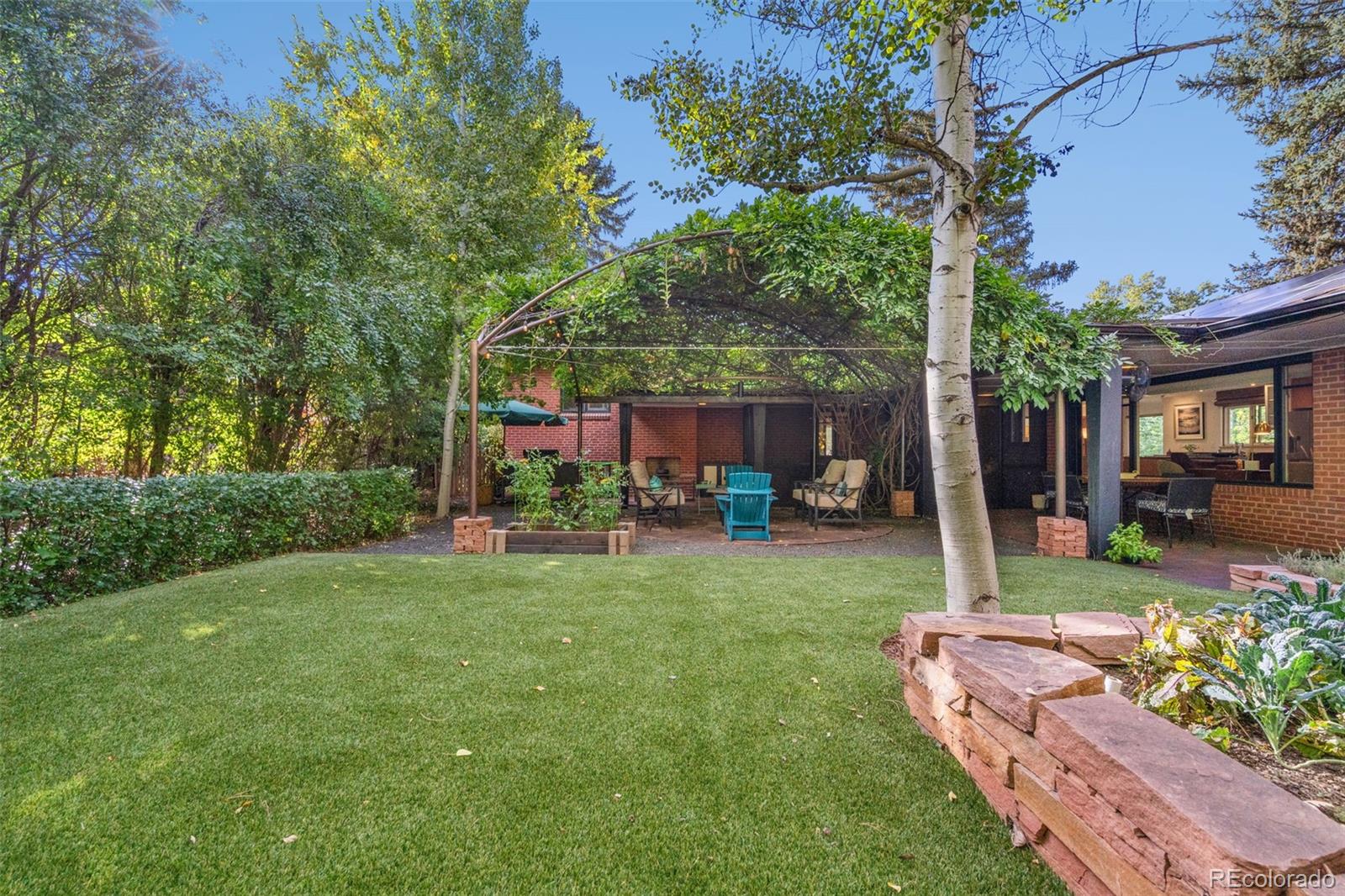 MLS Image #7 for 1190  olive street,denver, Colorado