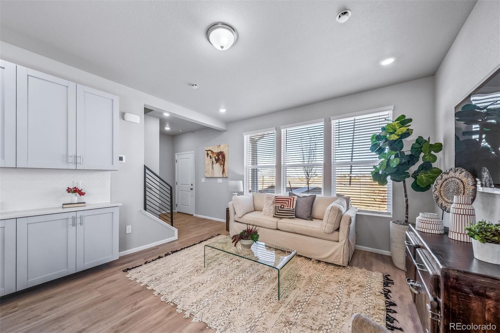 MLS Image #11 for 3910 n rome street,aurora, Colorado