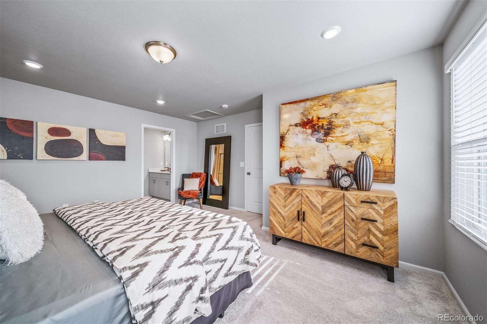 MLS Image #18 for 3910 n rome street,aurora, Colorado