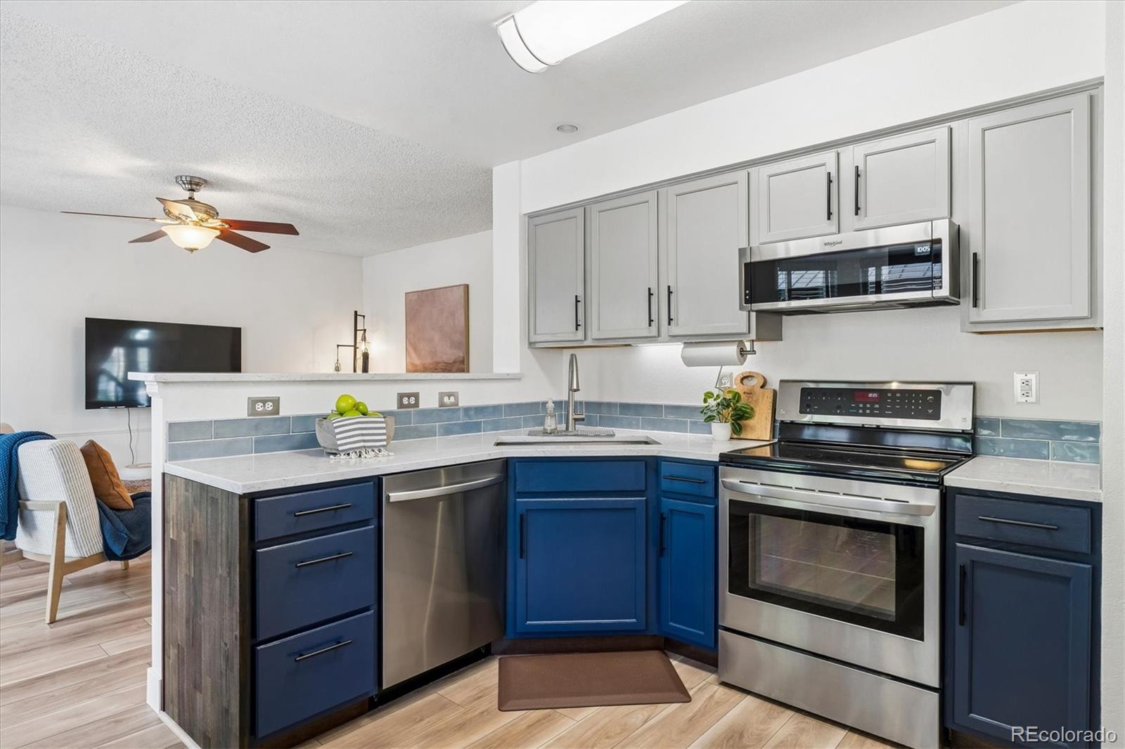 MLS Image #7 for 9879  foxhill circle,highlands ranch, Colorado