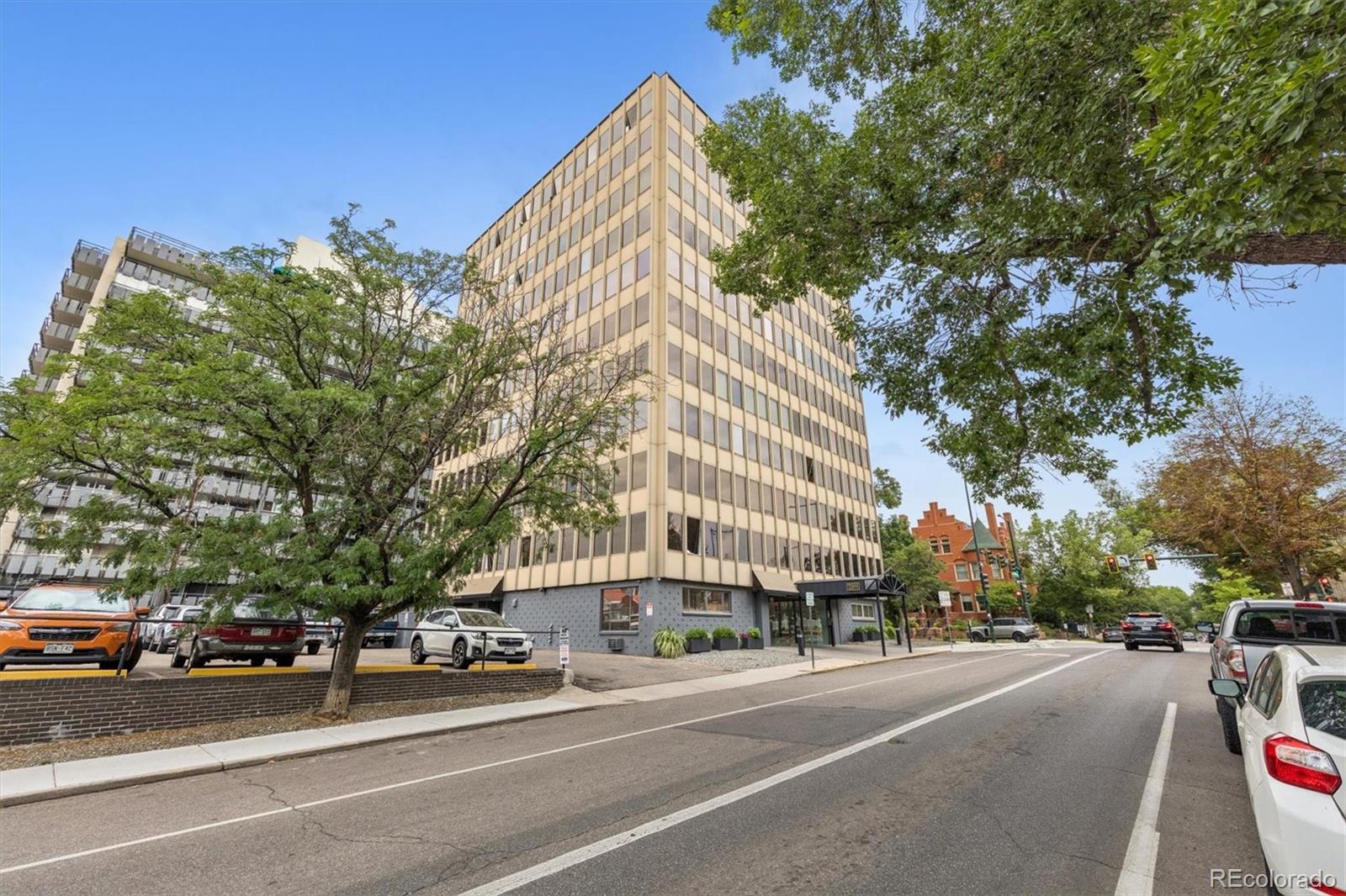 MLS Image #4 for 789 n clarkson street,denver, Colorado