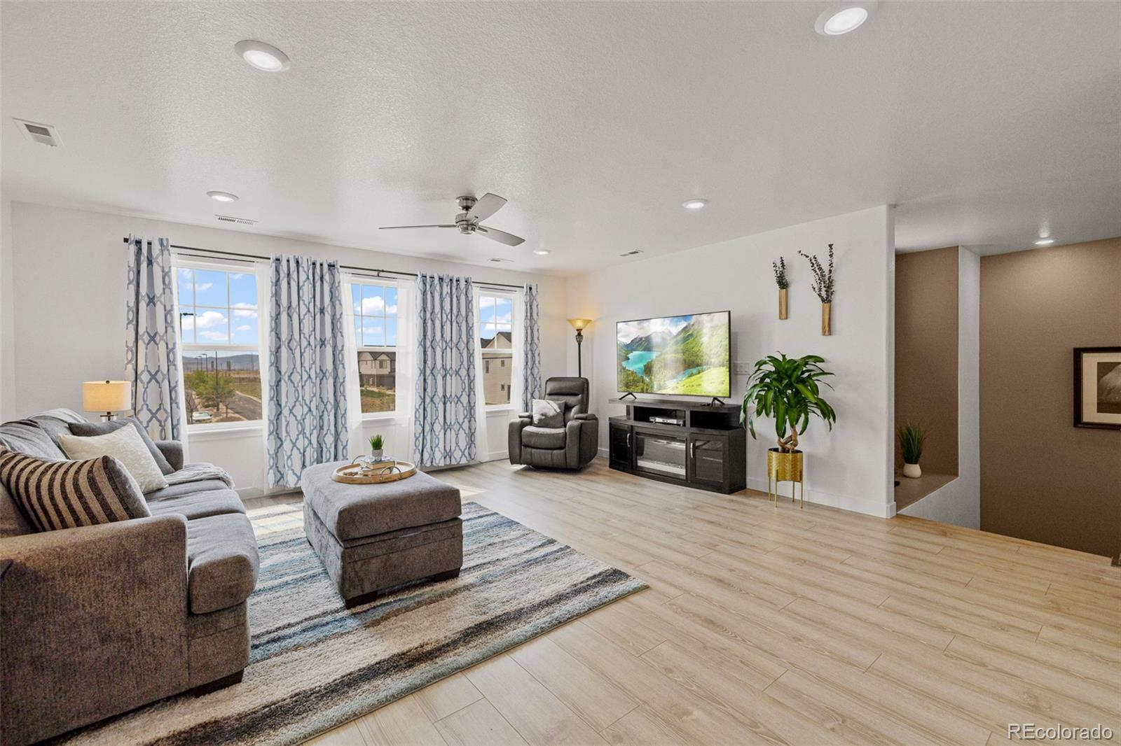 MLS Image #22 for 19615 w 94th avenue,arvada, Colorado