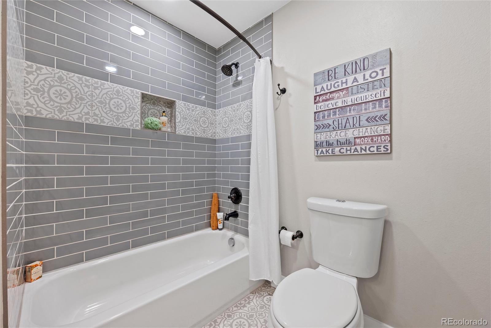 MLS Image #14 for 14252 e hawaii circle,aurora, Colorado