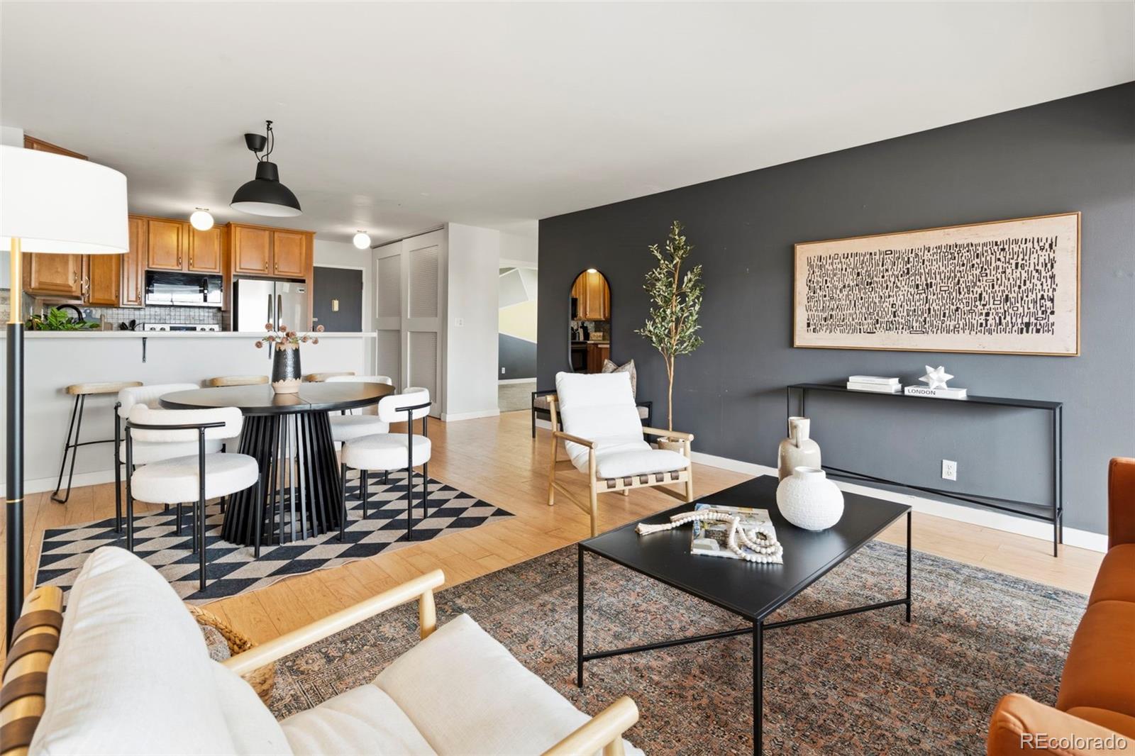 MLS Image #15 for 1121  albion street 710,denver, Colorado