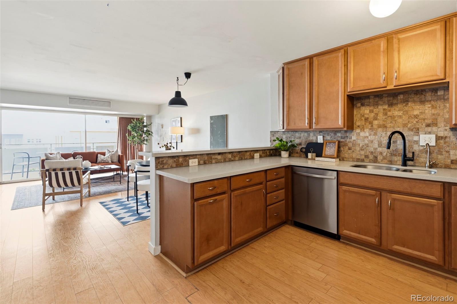 MLS Image #17 for 1121  albion street 710,denver, Colorado