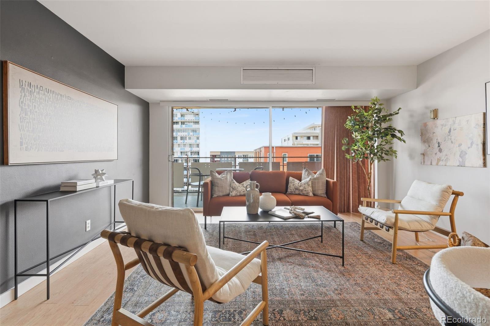 MLS Image #19 for 1121  albion street 710,denver, Colorado