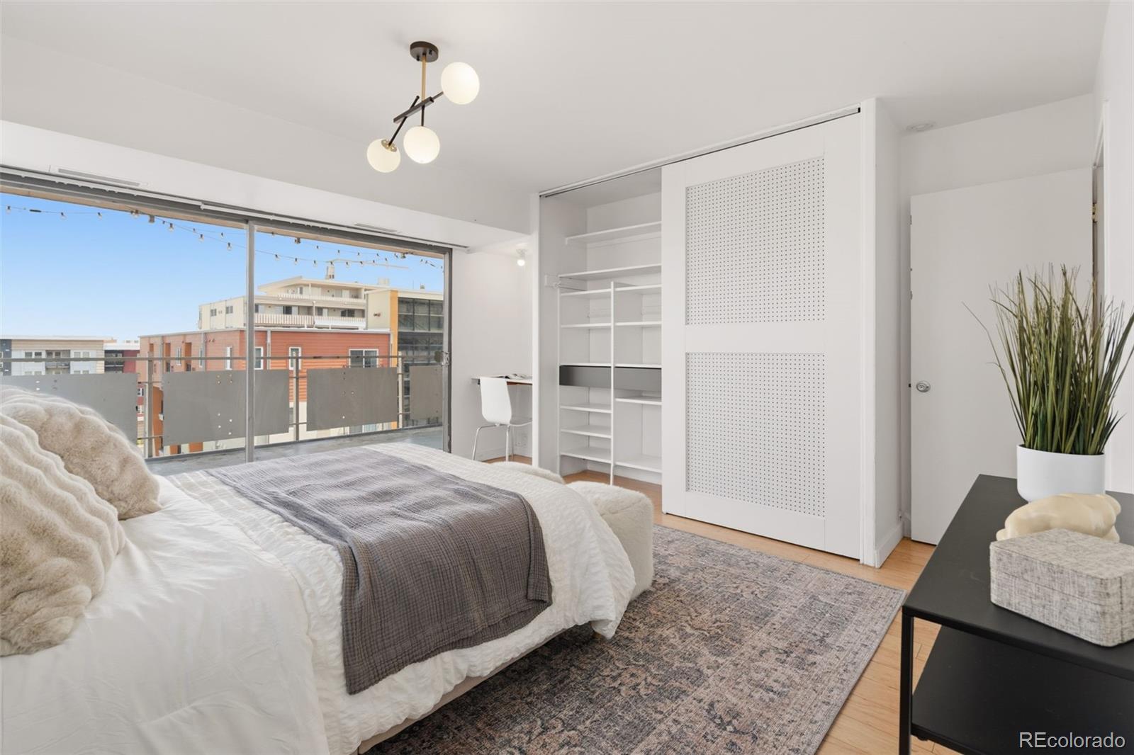 MLS Image #20 for 1121  albion street 710,denver, Colorado