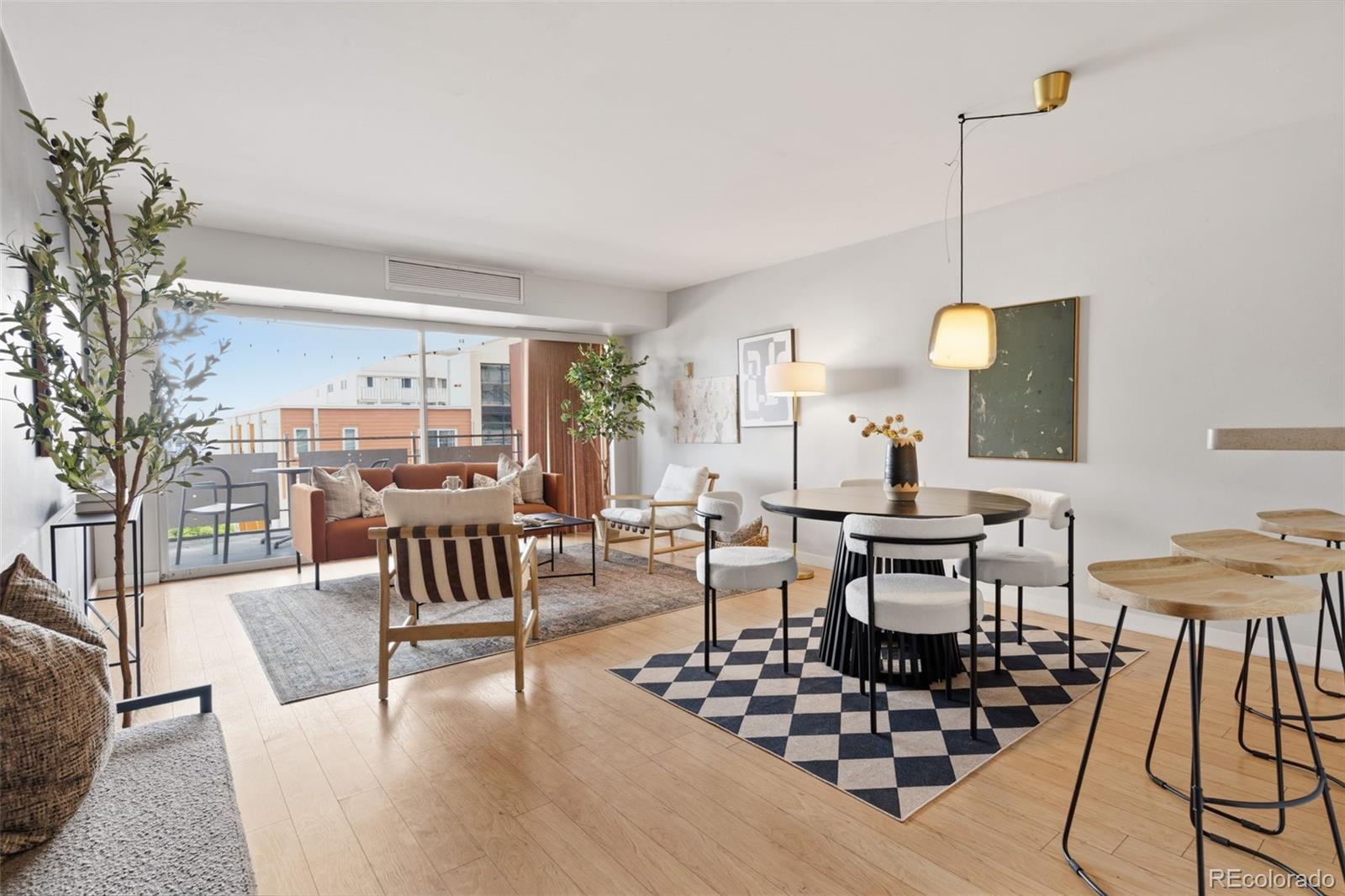 MLS Image #6 for 1121  albion street 710,denver, Colorado