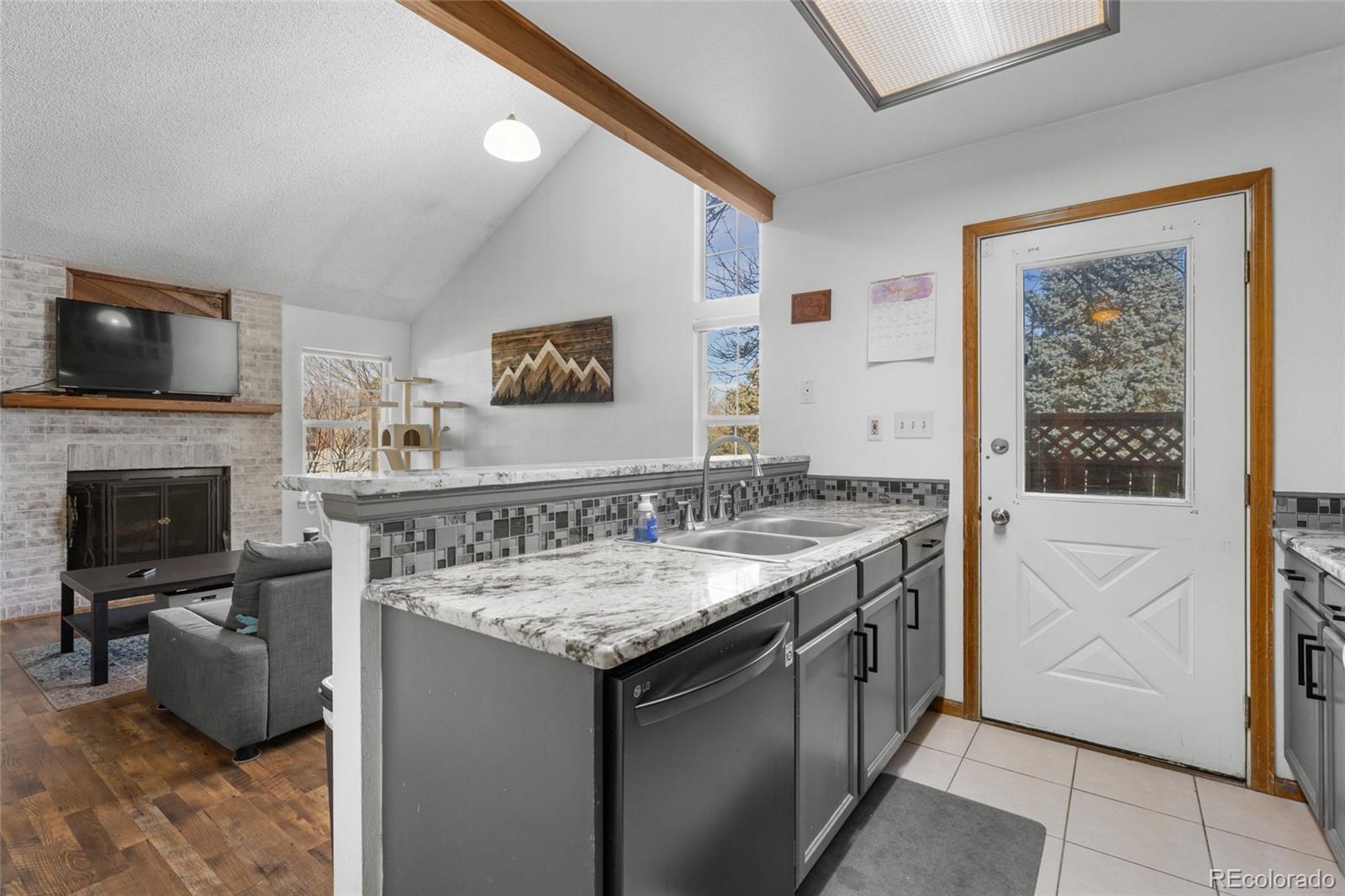 MLS Image #9 for 12292  bannock circle,denver, Colorado