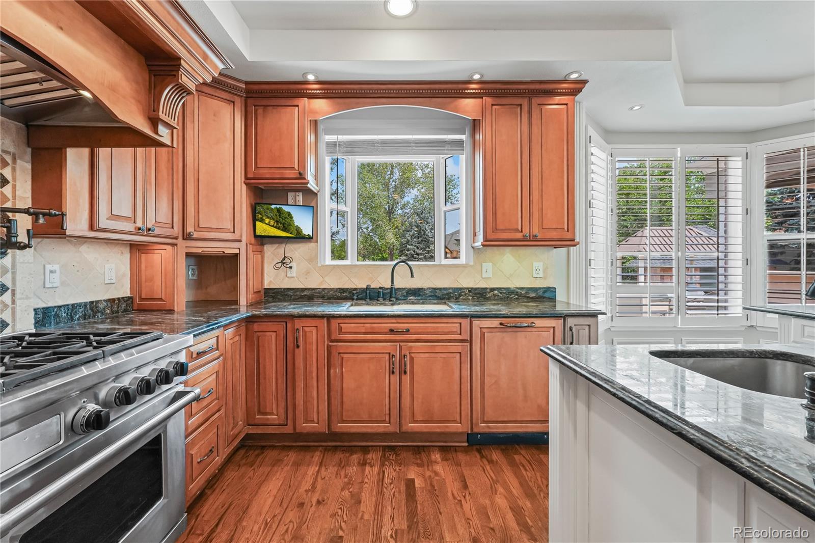 MLS Image #7 for 5866 w flora way,arvada, Colorado