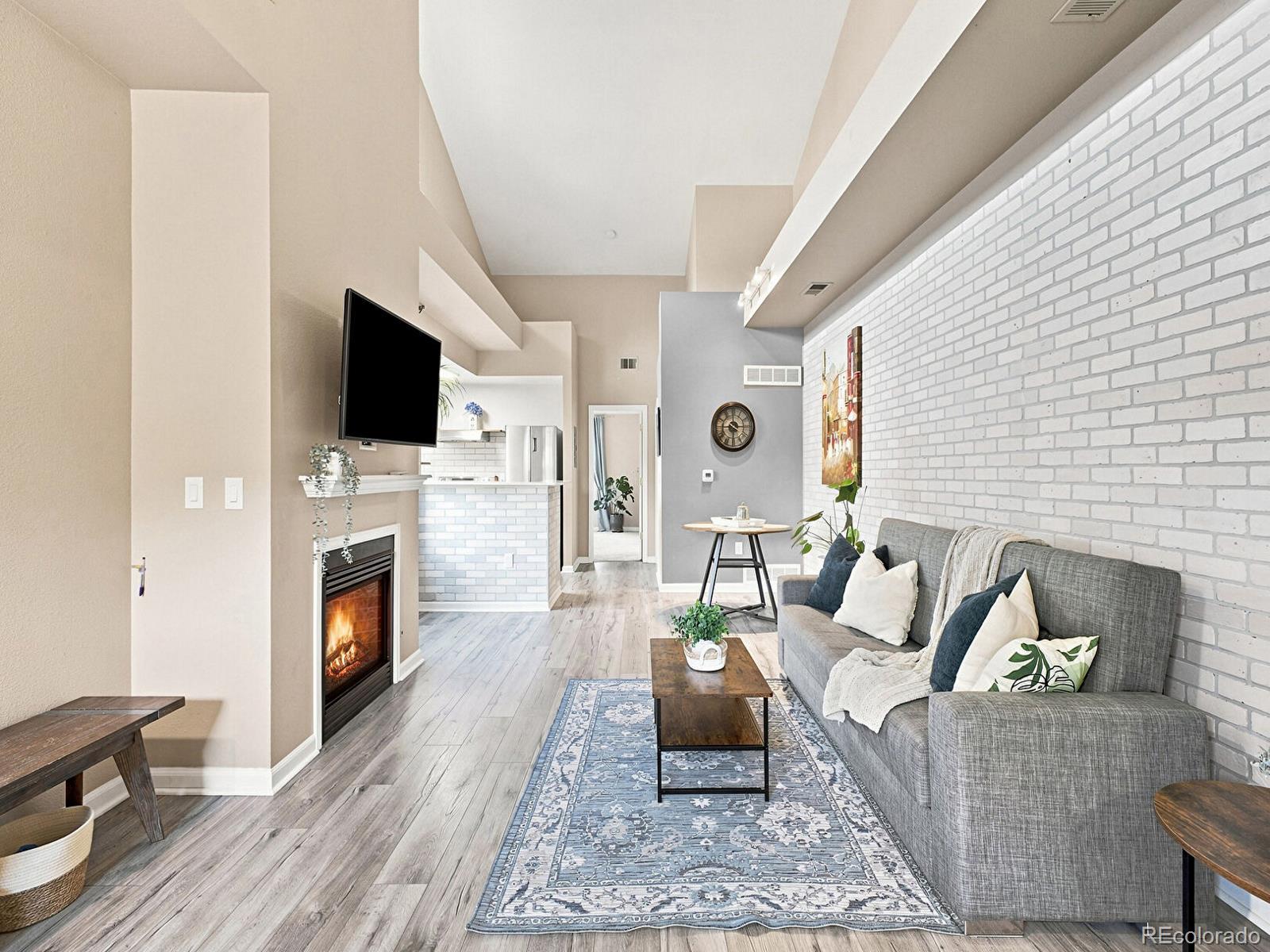 MLS Image #5 for 18278 e flora place c,aurora, Colorado