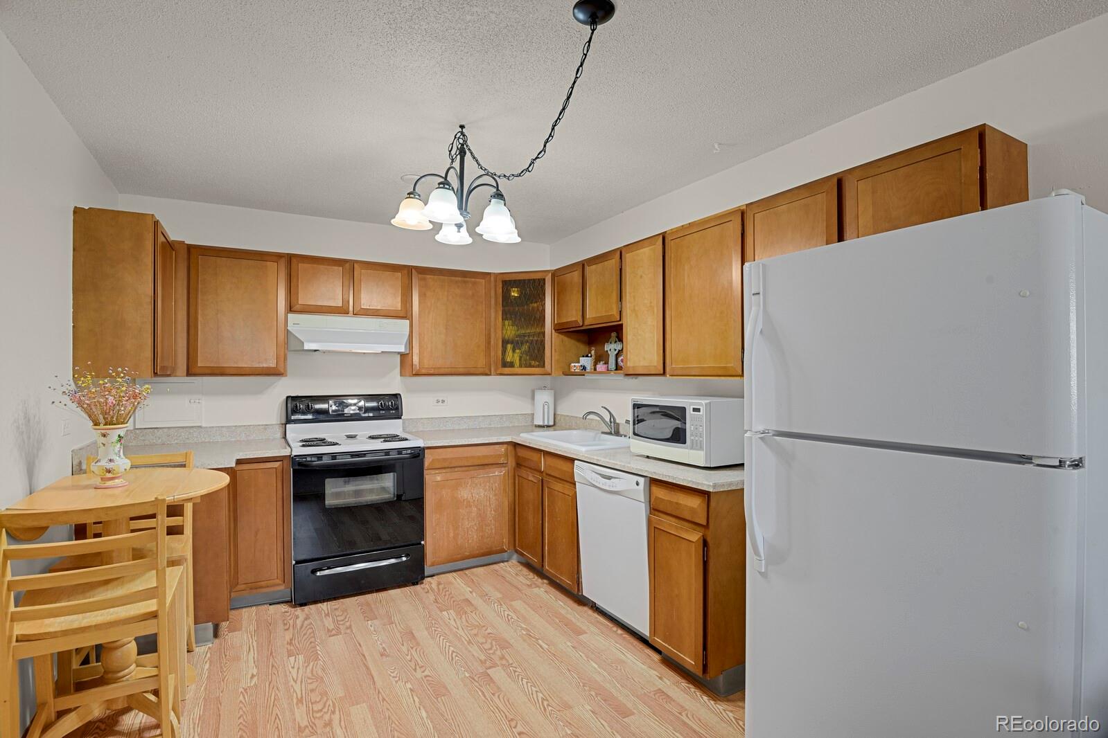 MLS Image #7 for 9340 e center avenue 6c,denver, Colorado