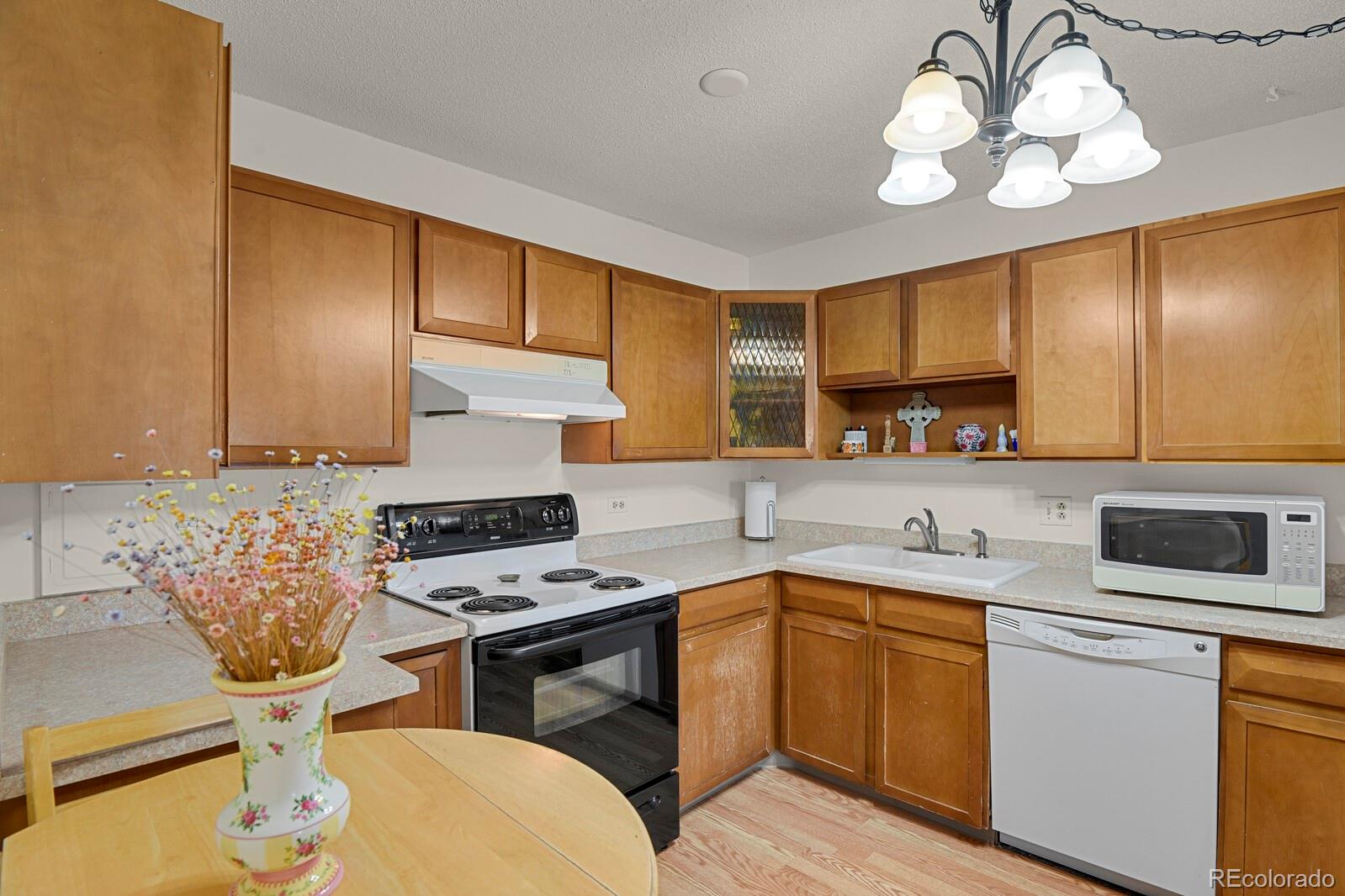 MLS Image #9 for 9340 e center avenue 6c,denver, Colorado