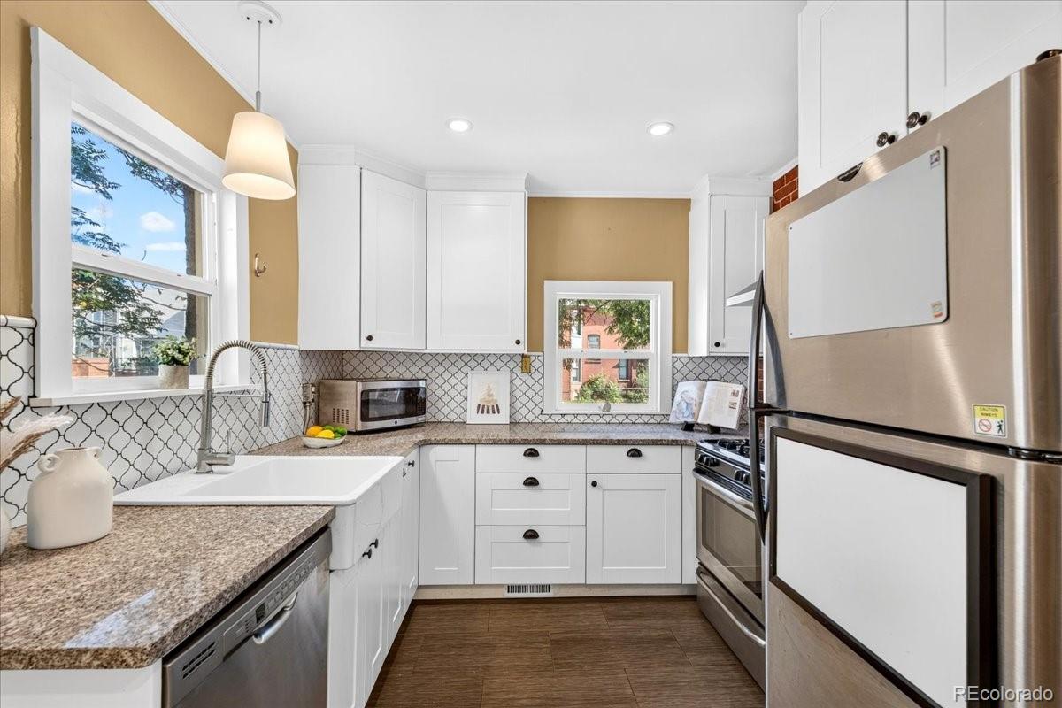 MLS Image #10 for 2459 n clarkson street,denver, Colorado