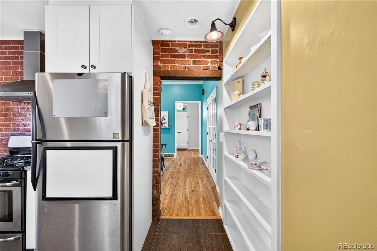 MLS Image #12 for 2459 n clarkson street,denver, Colorado