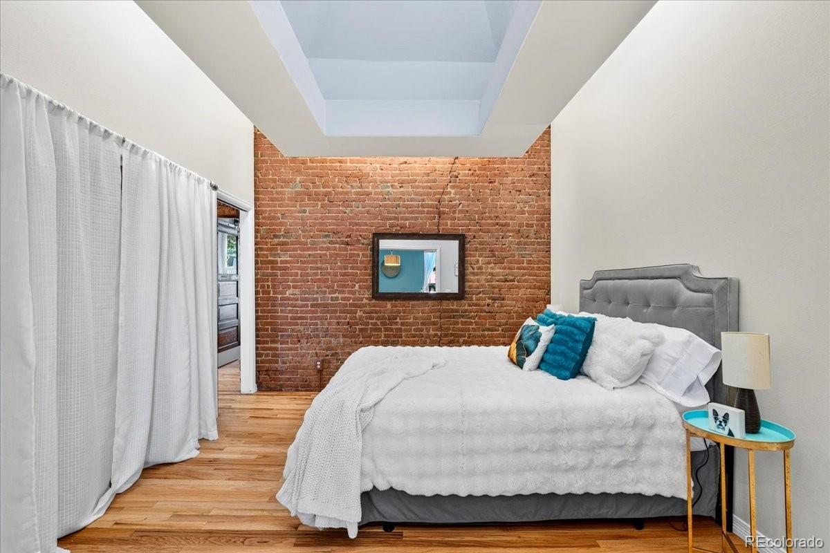 MLS Image #14 for 2459 n clarkson street,denver, Colorado