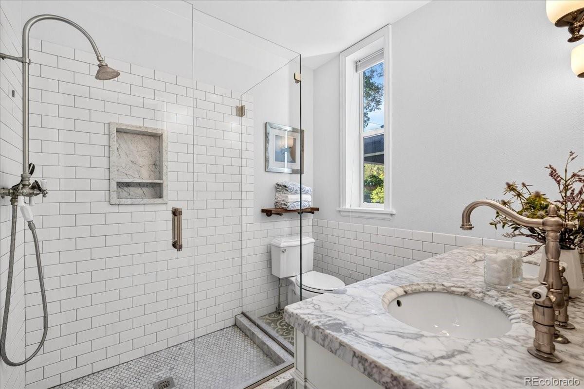 MLS Image #20 for 2459 n clarkson street,denver, Colorado