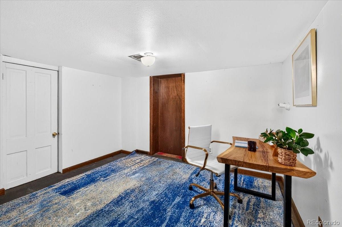 MLS Image #22 for 2459 n clarkson street,denver, Colorado