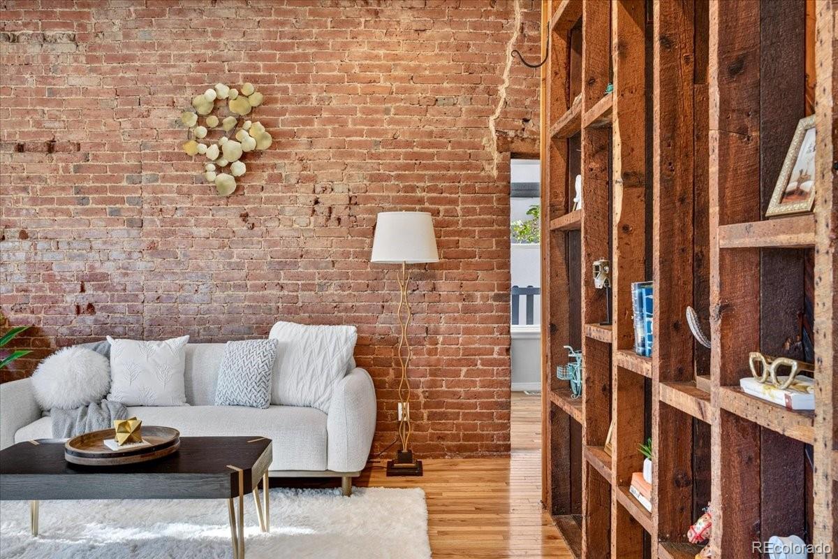 MLS Image #4 for 2459 n clarkson street,denver, Colorado