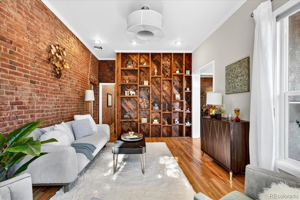 MLS Image #5 for 2459 n clarkson street,denver, Colorado