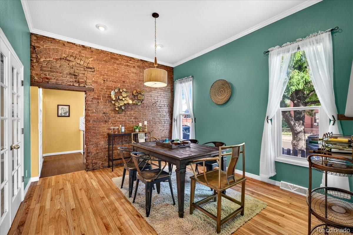 MLS Image #7 for 2459 n clarkson street,denver, Colorado
