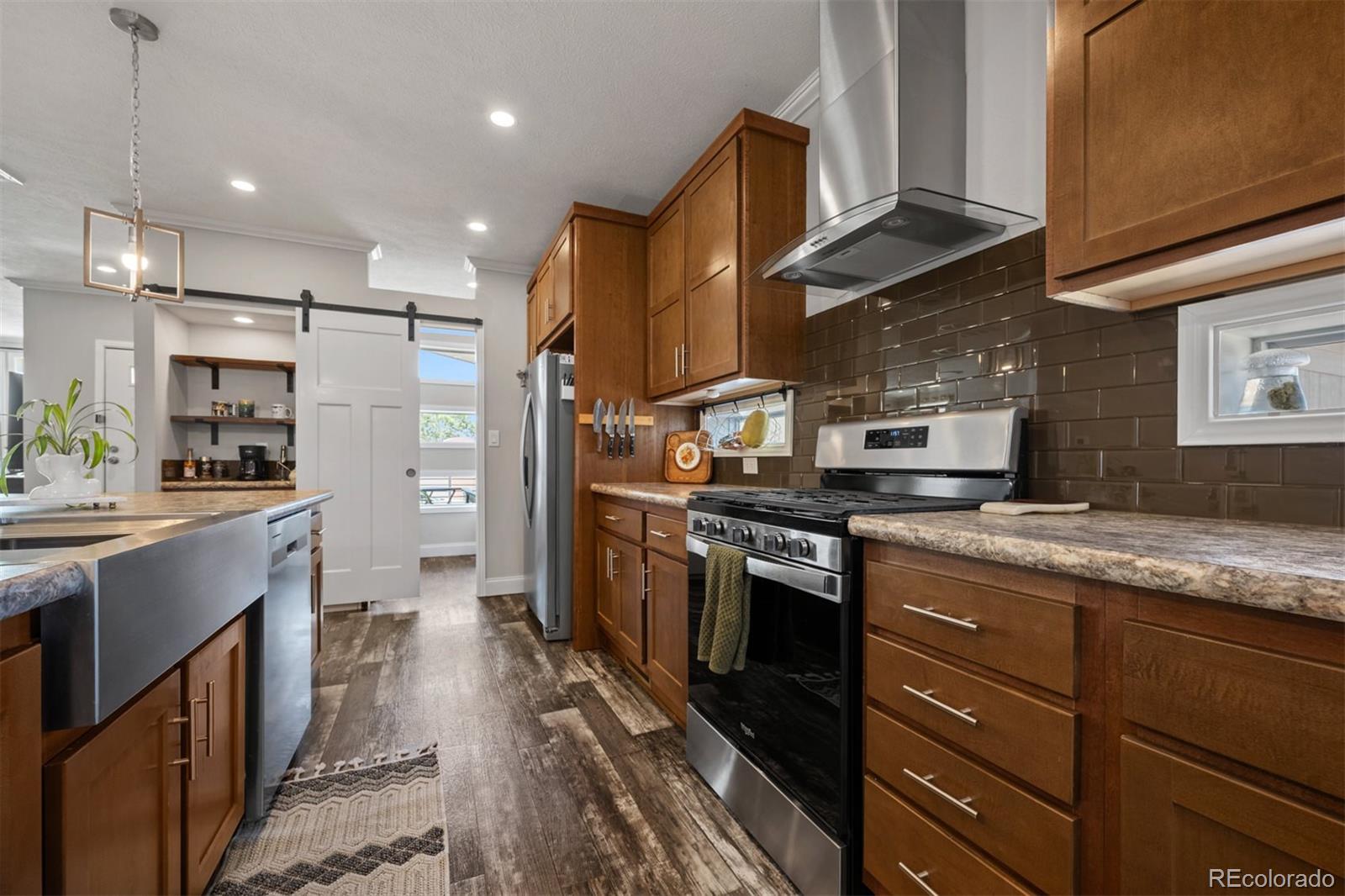 MLS Image #9 for 279 w acorn drive,pueblo west, Colorado