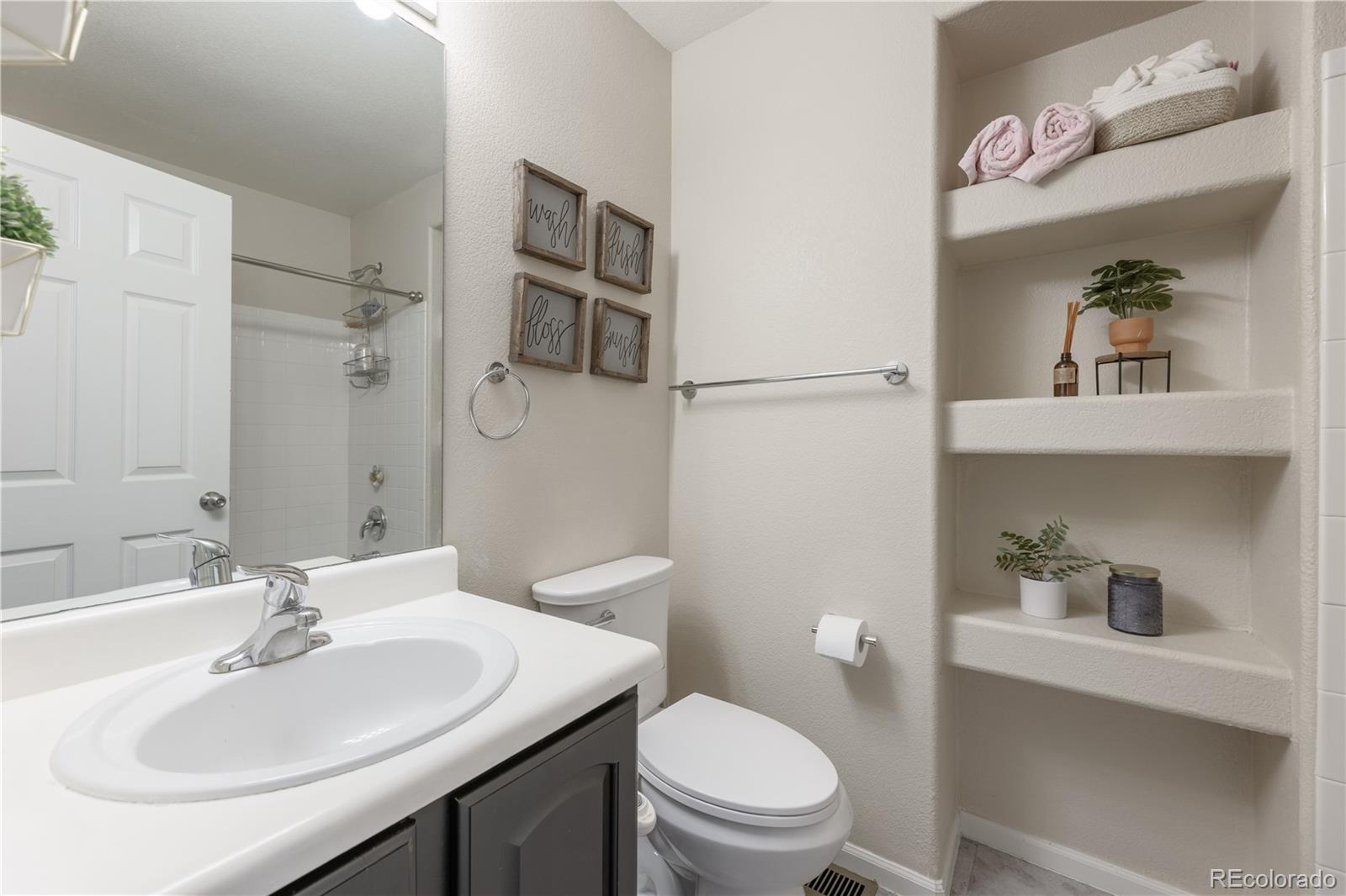 MLS Image #17 for 431  black feather loop 811,castle rock, Colorado