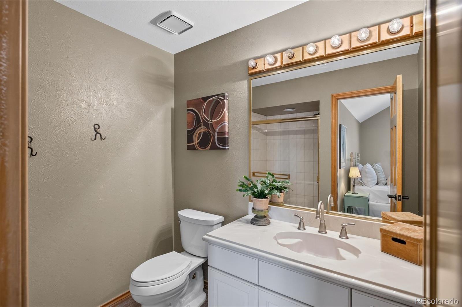 MLS Image #33 for 8126 s glencoe court,littleton, Colorado
