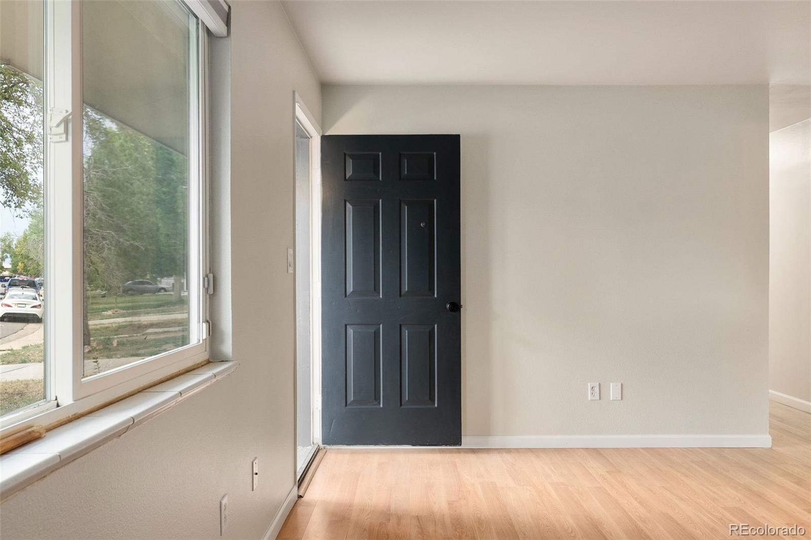 MLS Image #1 for 1102  nucla street,aurora, Colorado