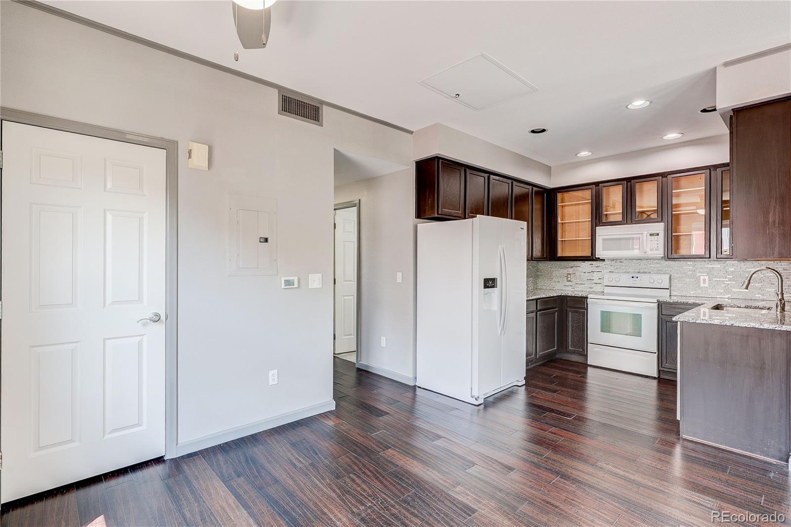 MLS Image #6 for 2723  roslyn street ,denver, Colorado