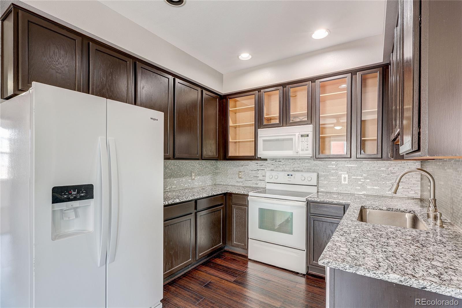MLS Image #7 for 2723  roslyn street ,denver, Colorado