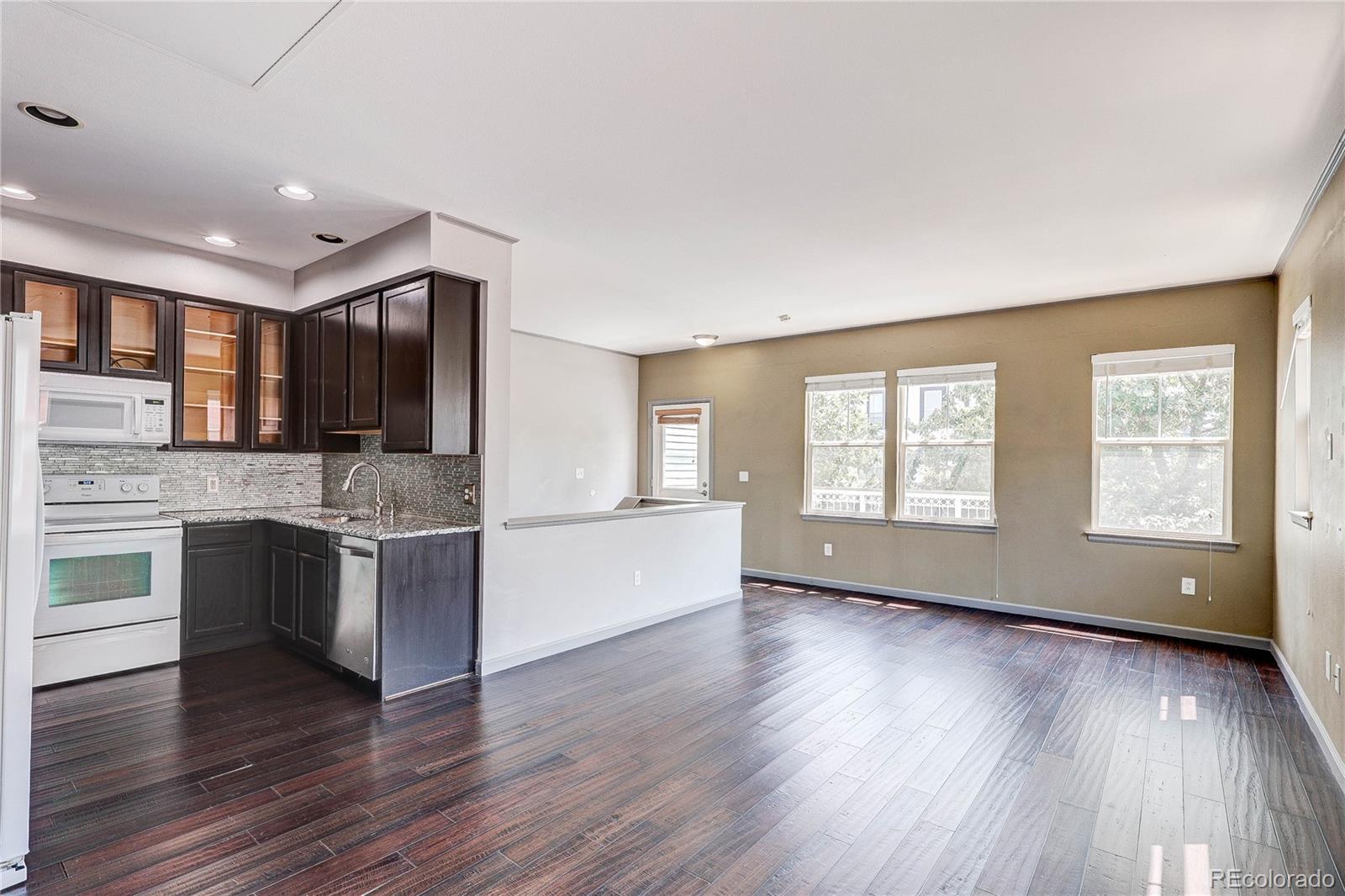 MLS Image #8 for 2723  roslyn street ,denver, Colorado