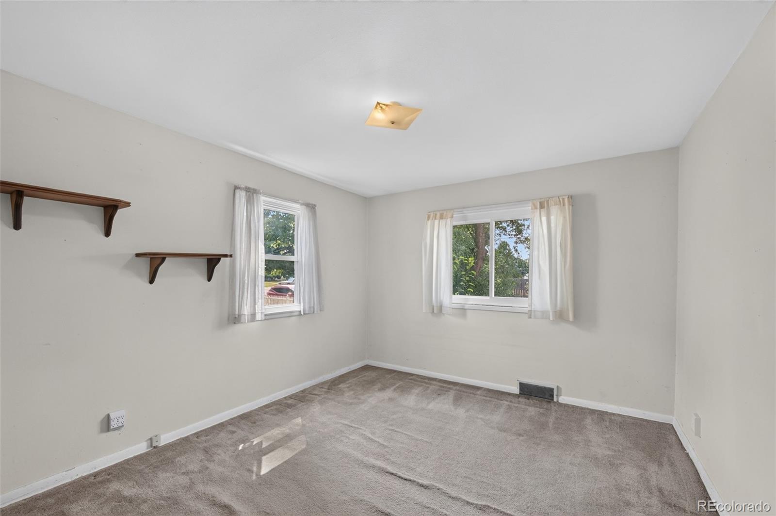 MLS Image #15 for 10831  lowry place,aurora, Colorado