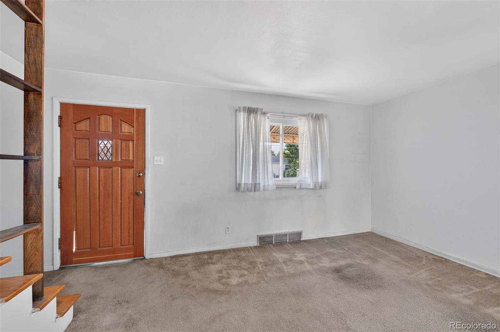MLS Image #5 for 10831  lowry place,aurora, Colorado
