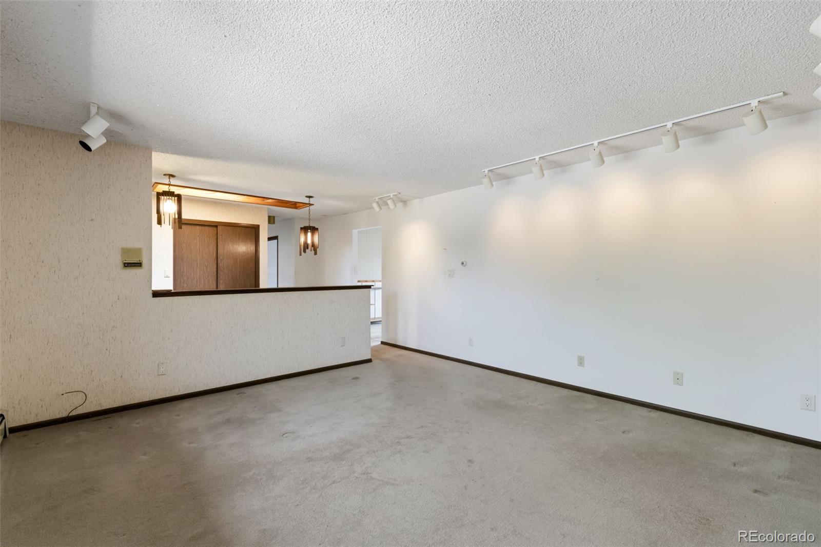 MLS Image #16 for 2260  mesa road,colorado springs, Colorado