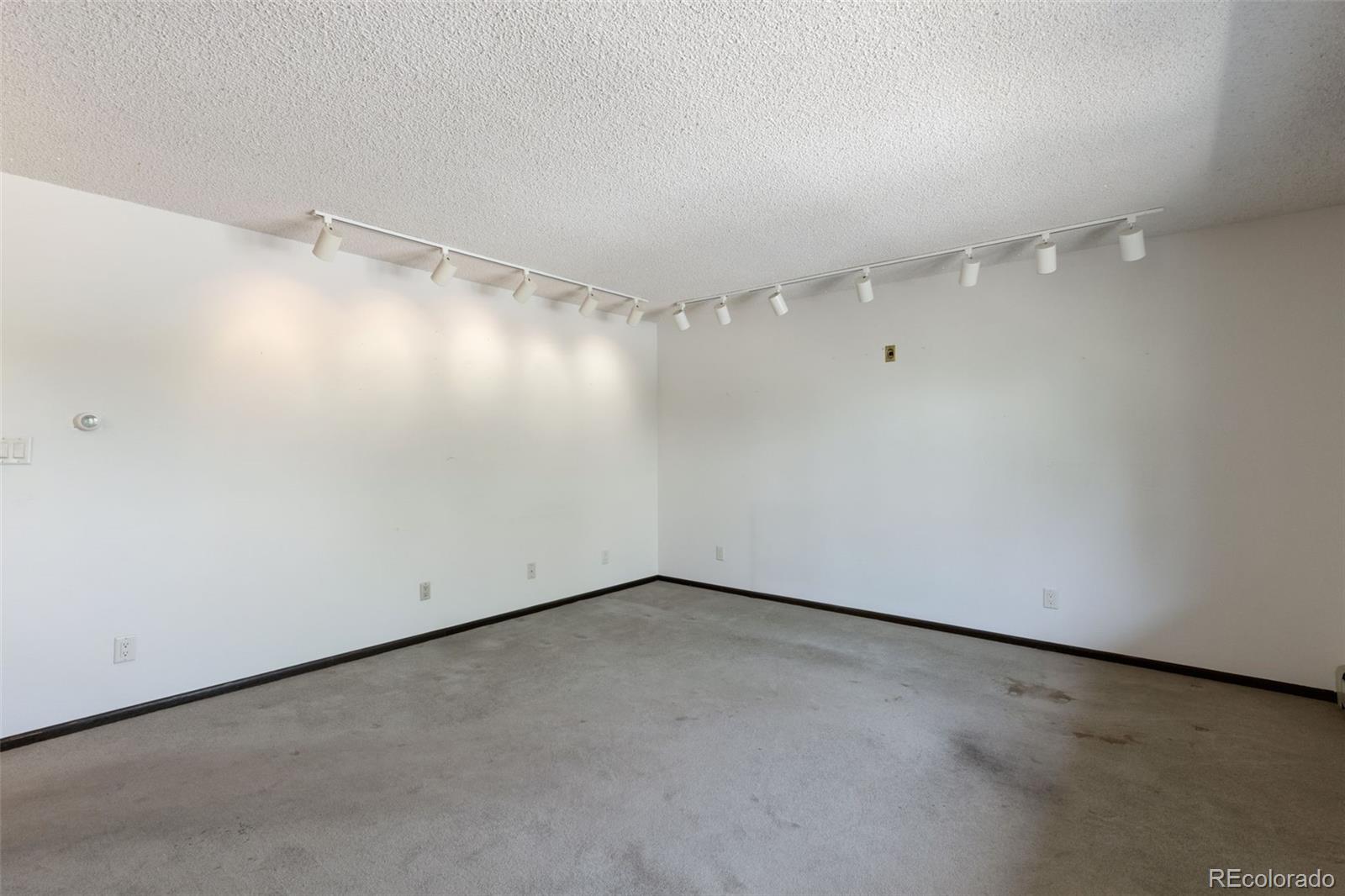 MLS Image #17 for 2260  mesa road,colorado springs, Colorado