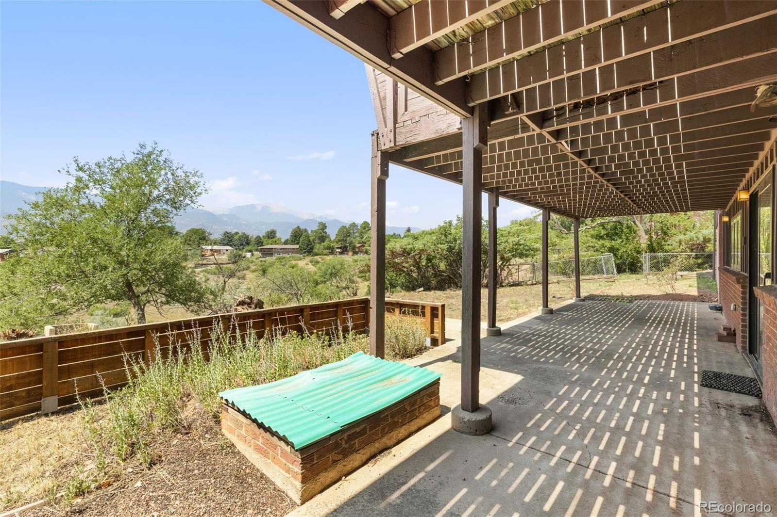 MLS Image #39 for 2260  mesa road,colorado springs, Colorado