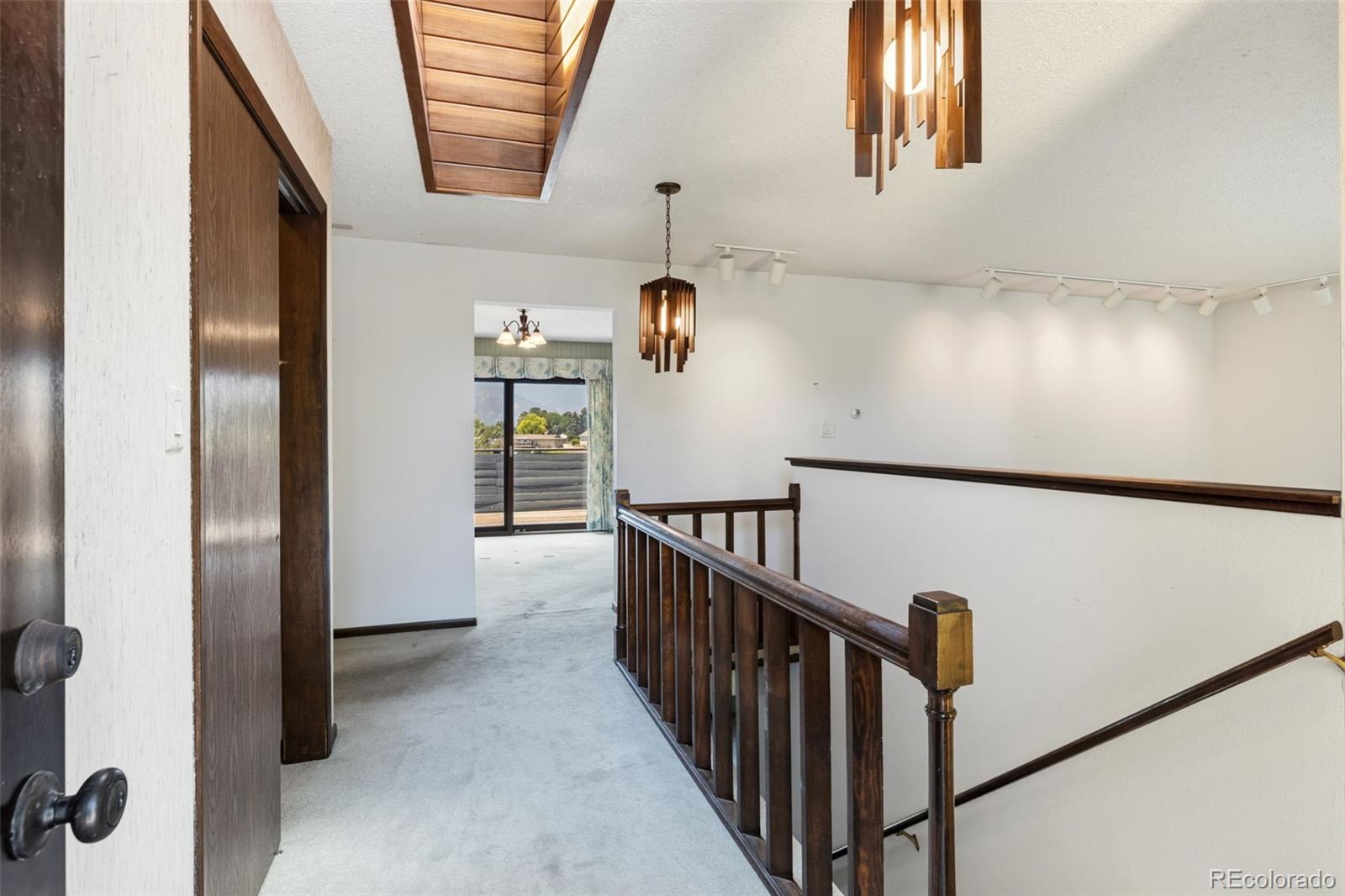 MLS Image #7 for 2260  mesa road,colorado springs, Colorado