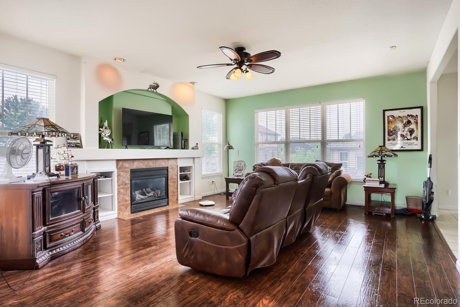 MLS Image #3 for 125 n duquesne street,aurora, Colorado