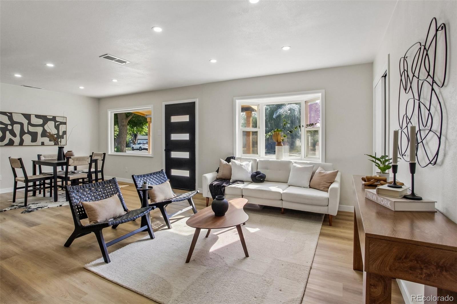 MLS Image #4 for 3273 s elm street,denver, Colorado