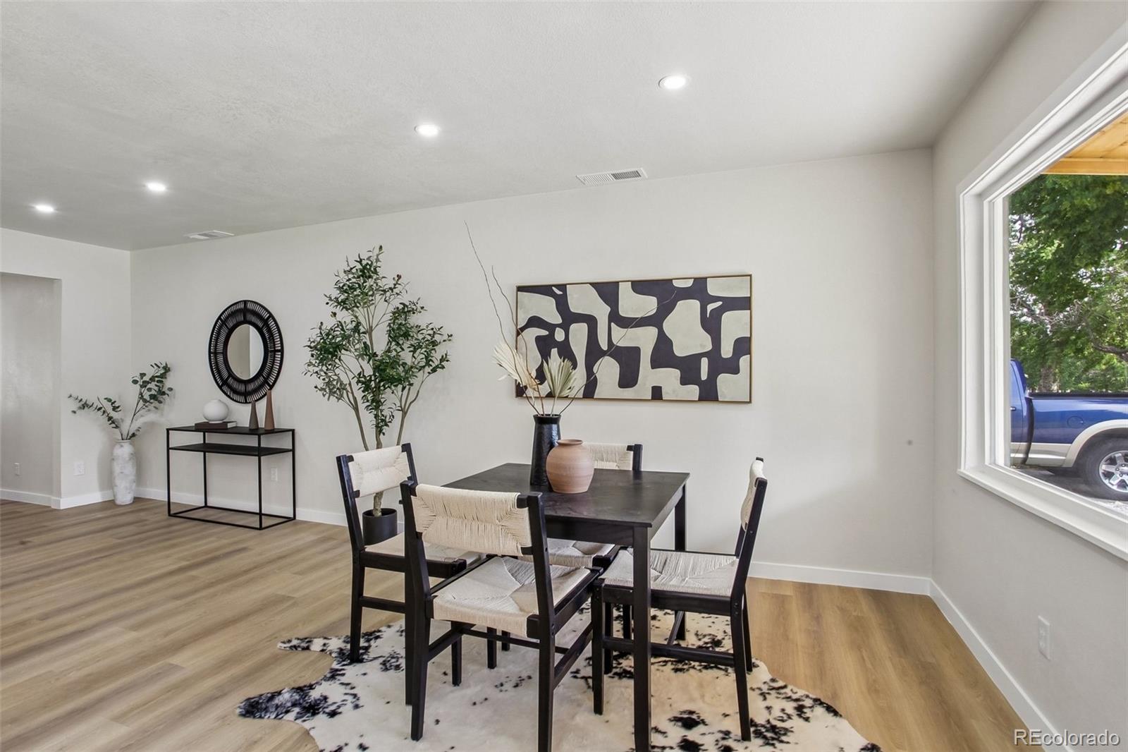 MLS Image #8 for 3273 s elm street,denver, Colorado